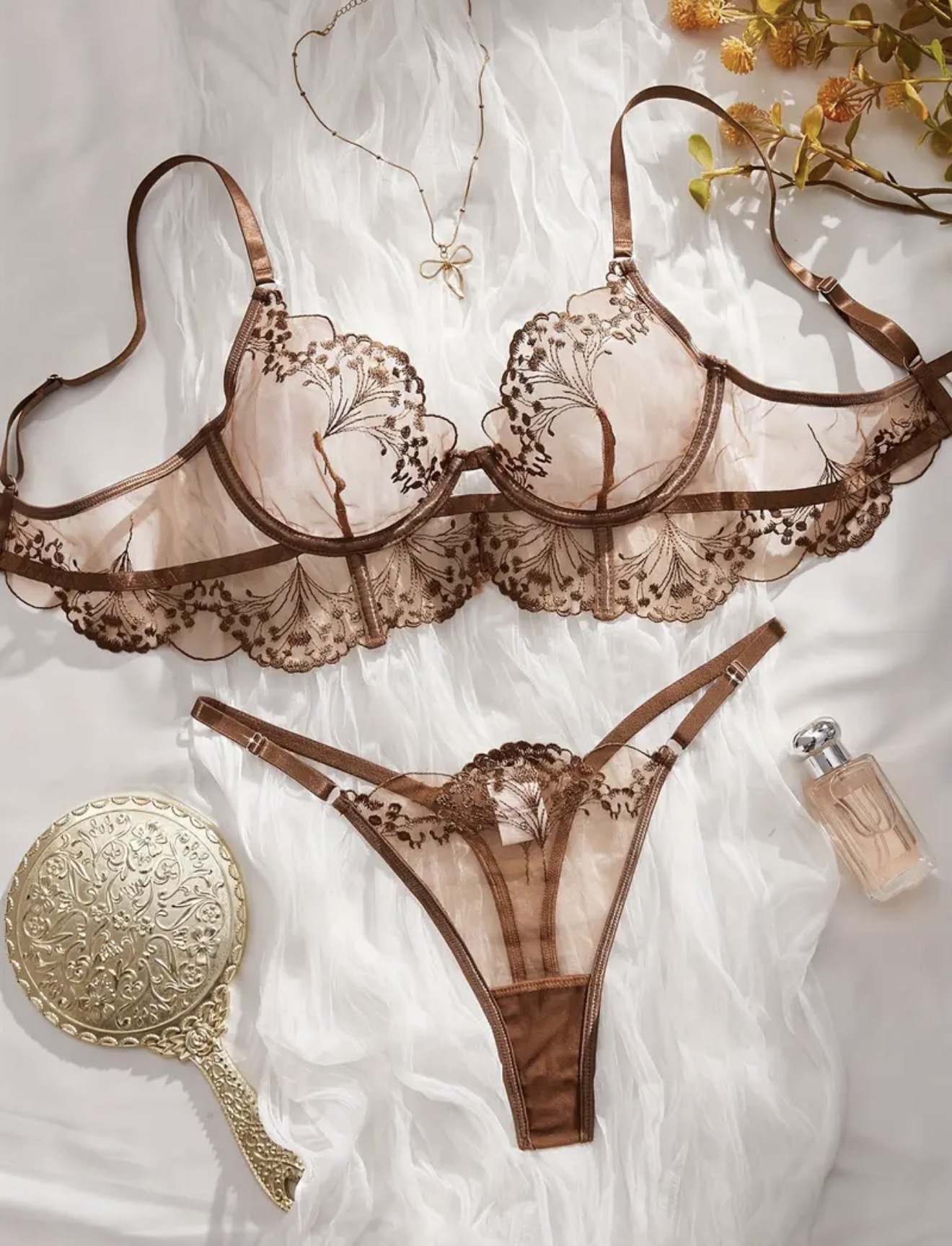 Apatinių komplektas "Chocolate Desire"